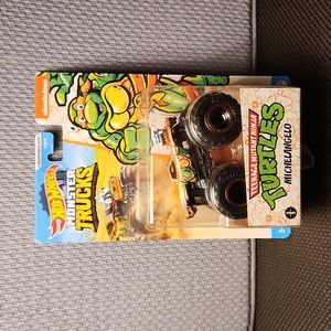 Hot Wheels Teenage Mutant Ninja Turtles Monster Truck Unopened Michaelangelo